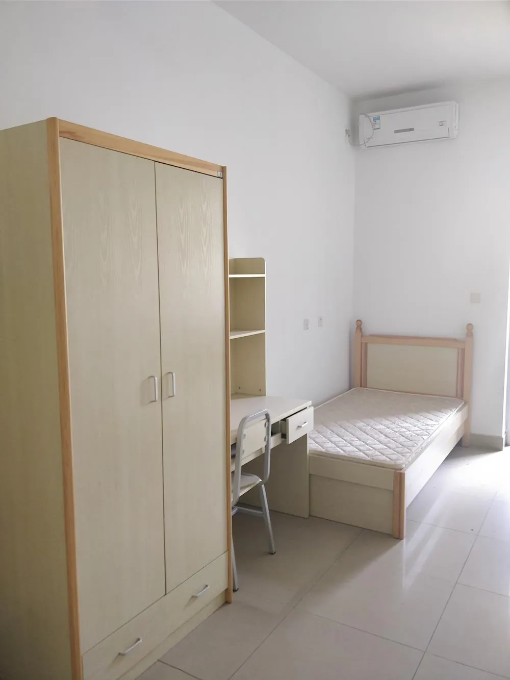 International student dormitory at Chengdu University of Traditional Chinese Medicine
