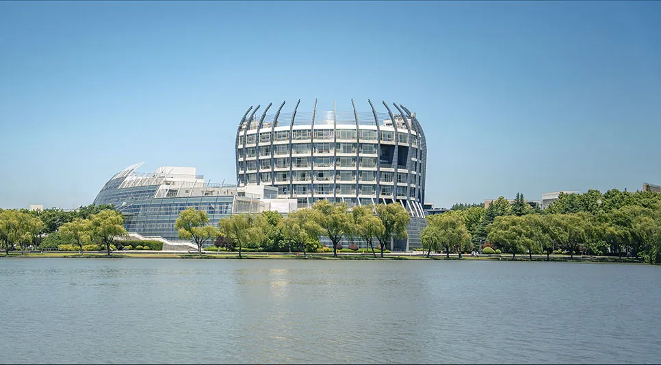 Donghua University campus grounds and academic buildings